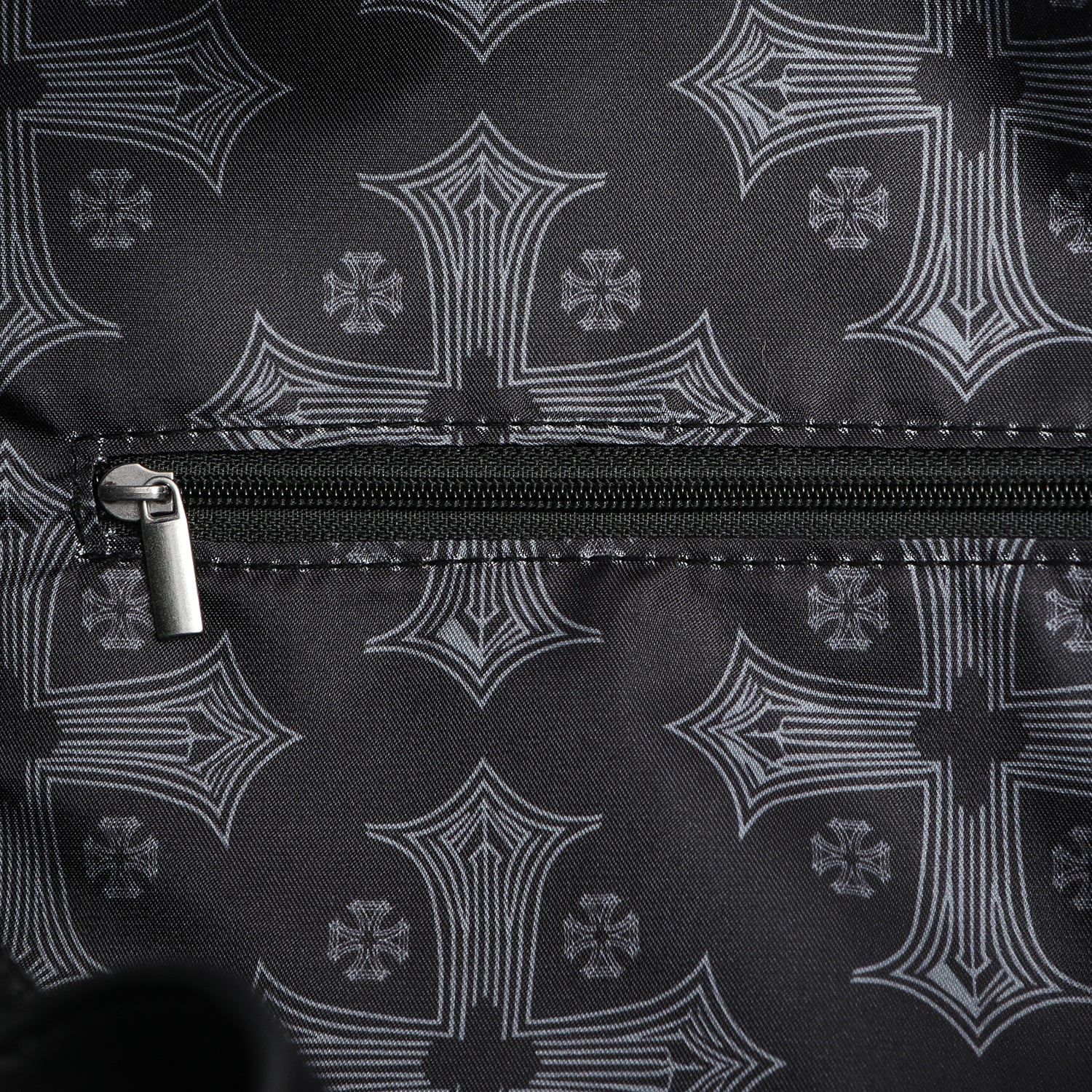 EMBROIDERED CHOPPER DUFFLE BAG - BLACK